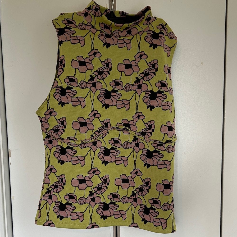 Zara Green and Pink Floral Top